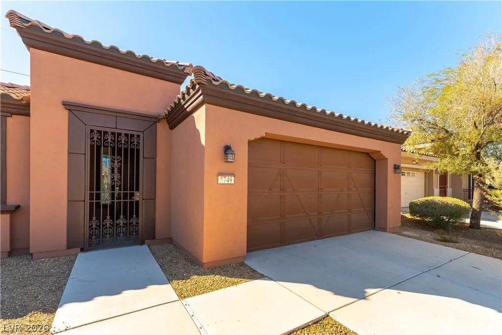 5749 Pleasant Palms, North Las Vegas, NV 89081