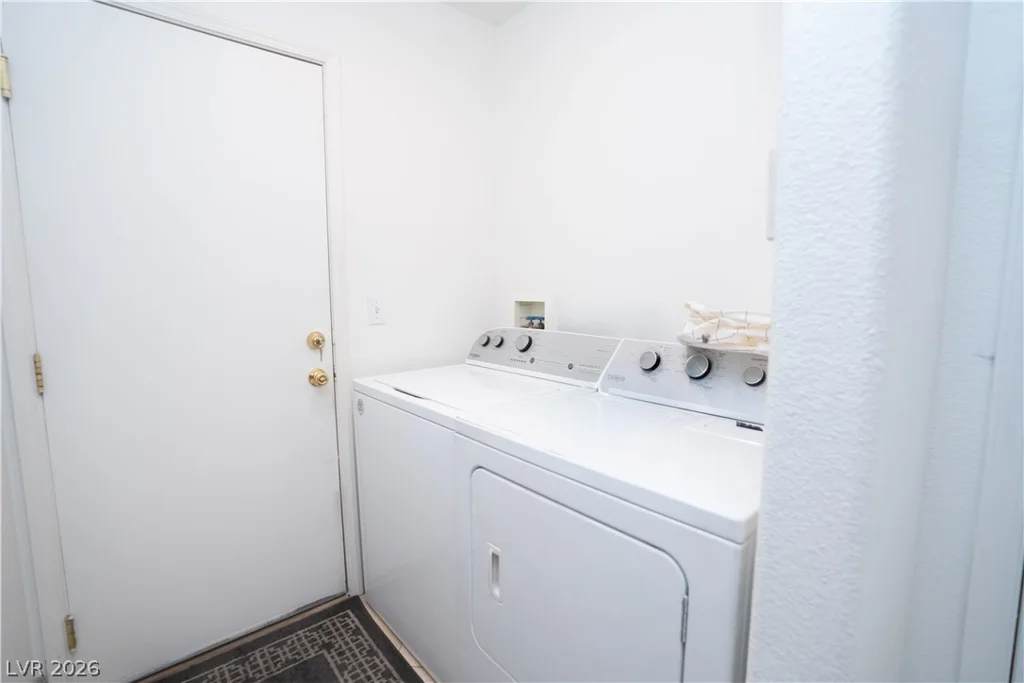 2445 Cash, Las Vegas, NV 89156