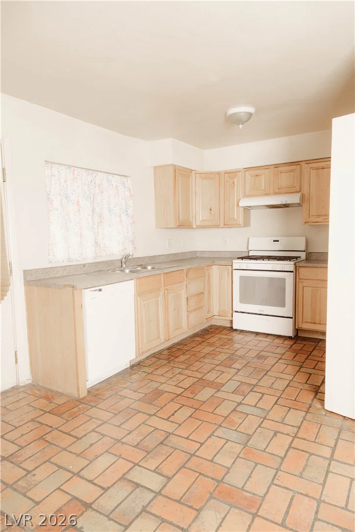 1477 Hialeah, Las Vegas, NV 89119