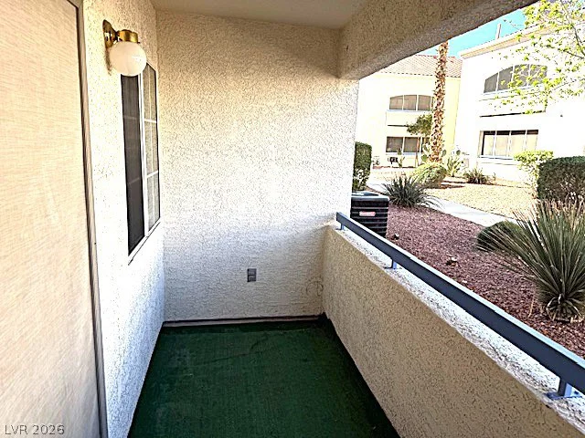 2725 Nellis, Las Vegas, NV 89121