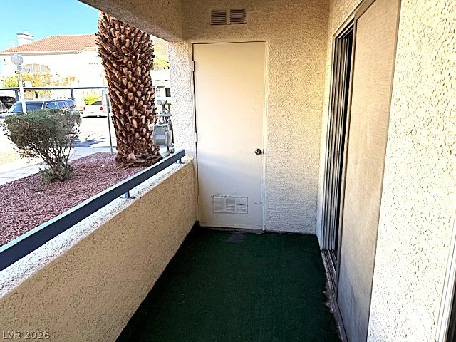 2725 Nellis, Las Vegas, NV 89121