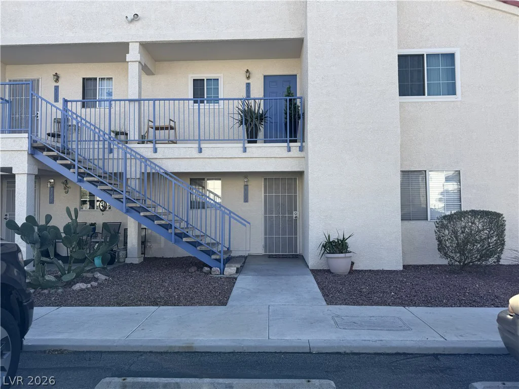 2725 Nellis, Las Vegas, NV 89121