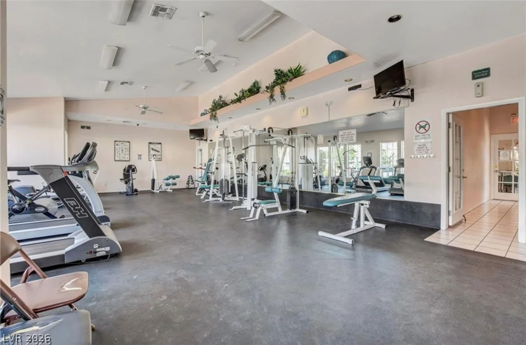 2725 Nellis, Las Vegas, NV 89121