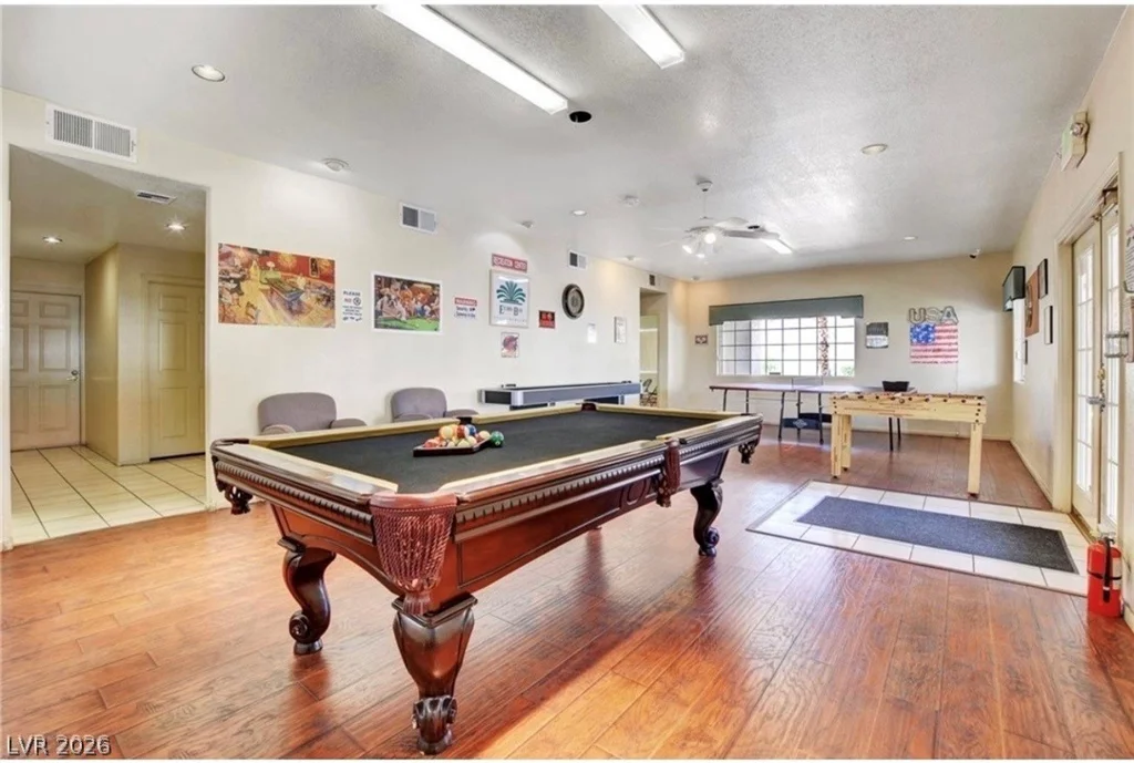2725 Nellis, Las Vegas, NV 89121