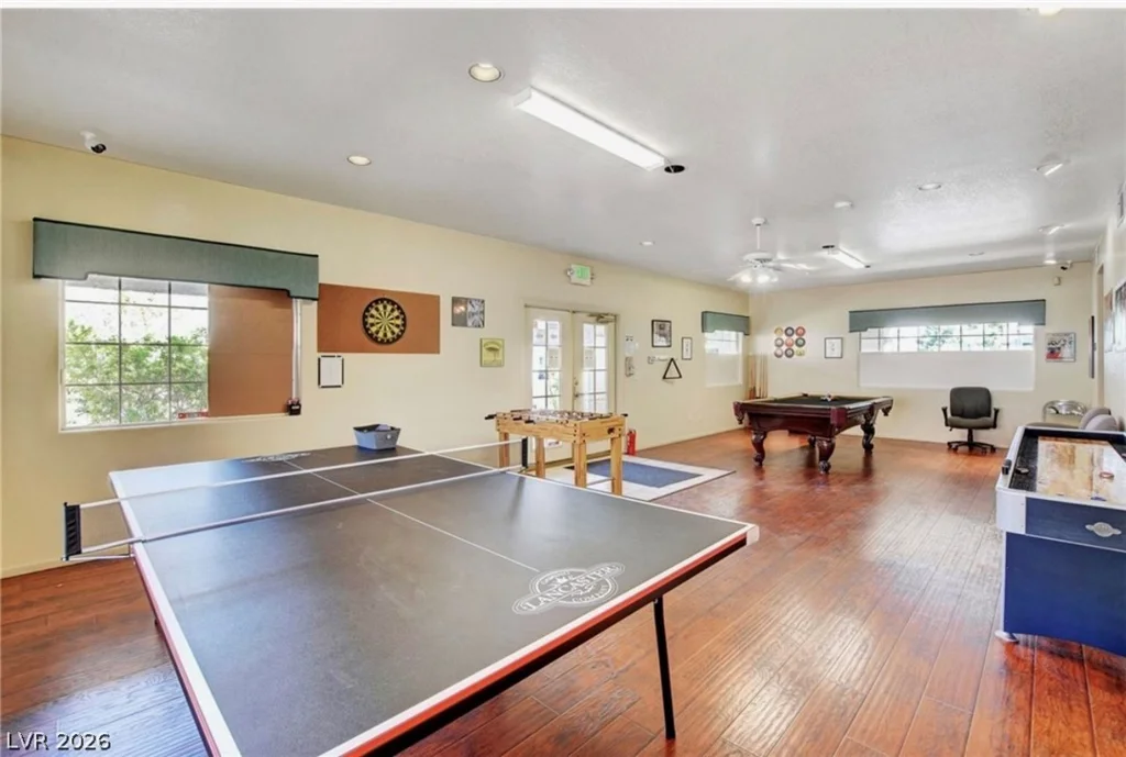 2725 Nellis, Las Vegas, NV 89121