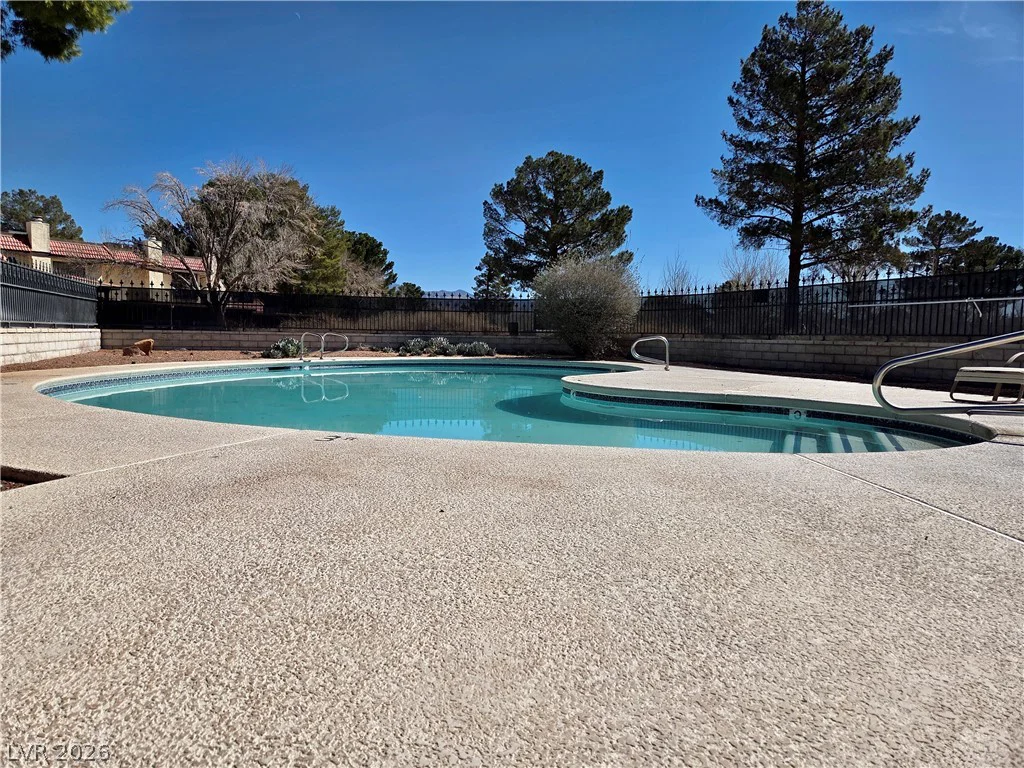 741 Bourbon, Pahrump, NV 89048