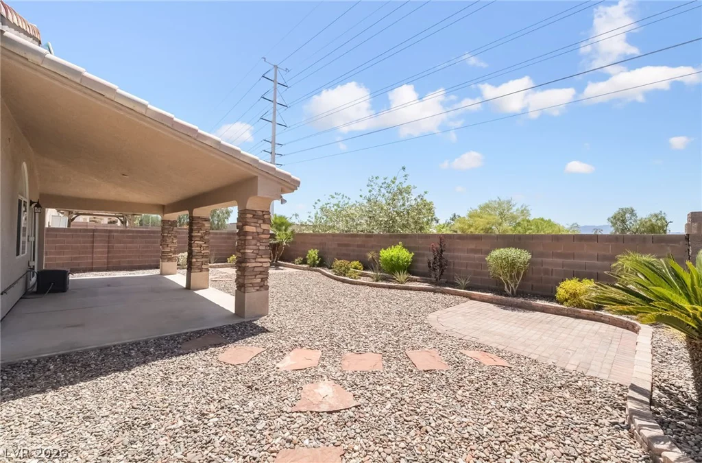 1071 Snow Roof, Henderson, NV 89052