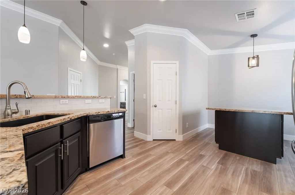 1071 Snow Roof, Henderson, NV 89052