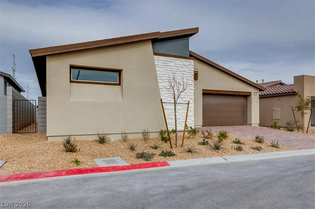 10324 Peako Hills, Las Vegas, NV 89166