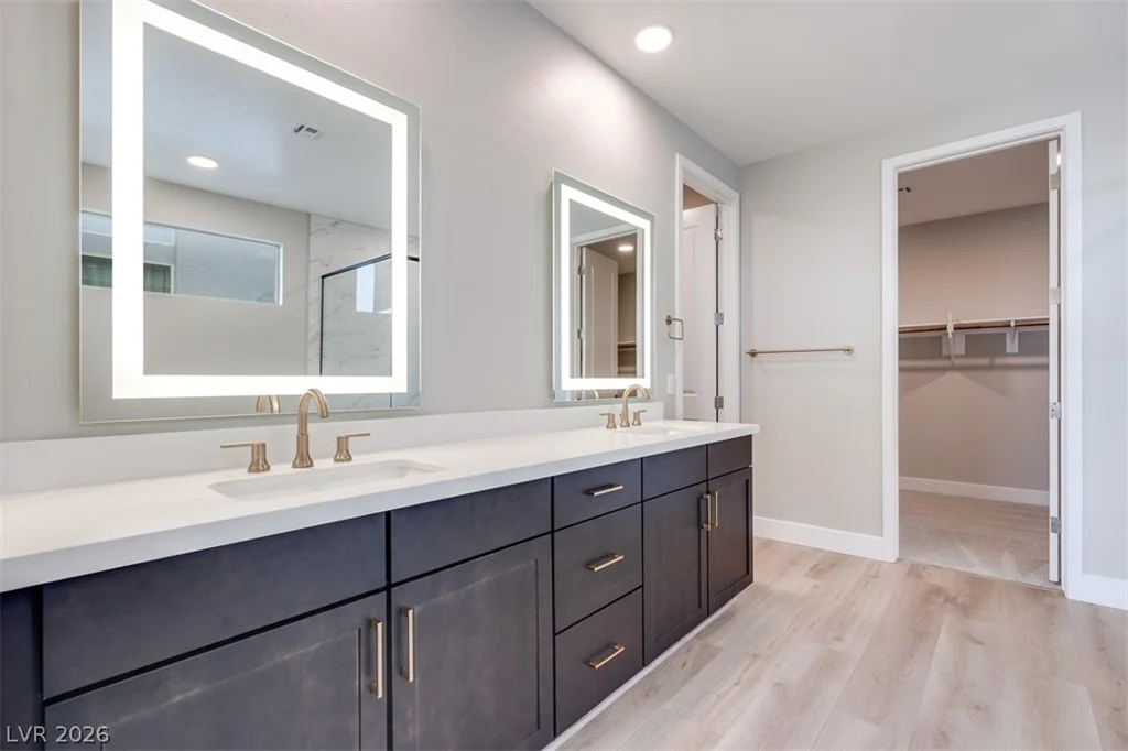10324 Peako Hills, Las Vegas, NV 89166