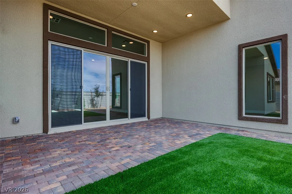 10324 Peako Hills, Las Vegas, NV 89166