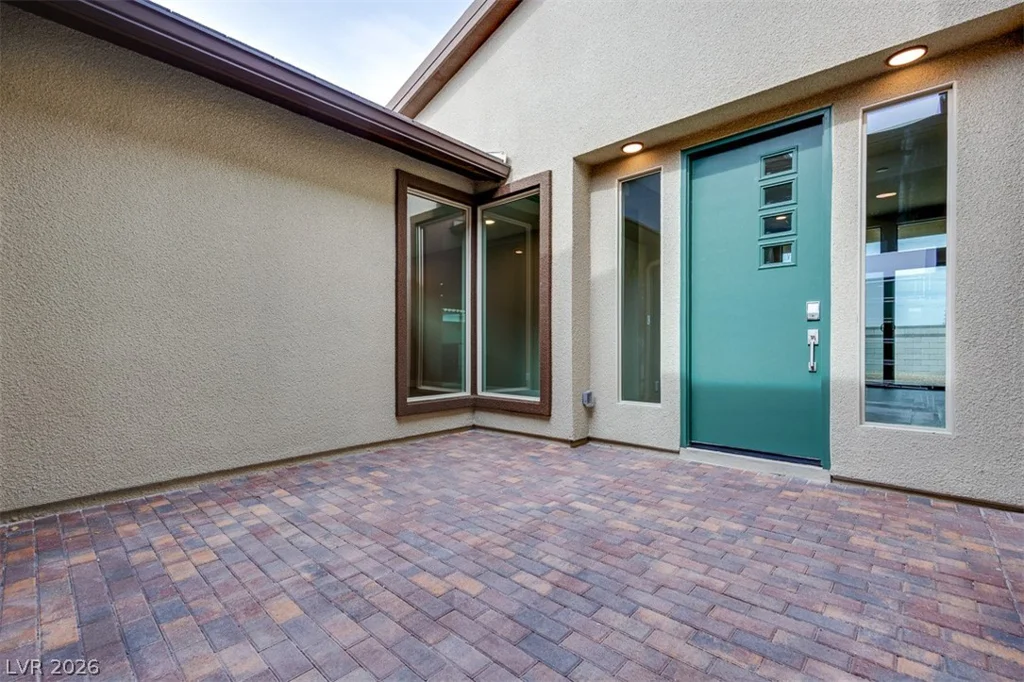 10324 Peako Hills, Las Vegas, NV 89166