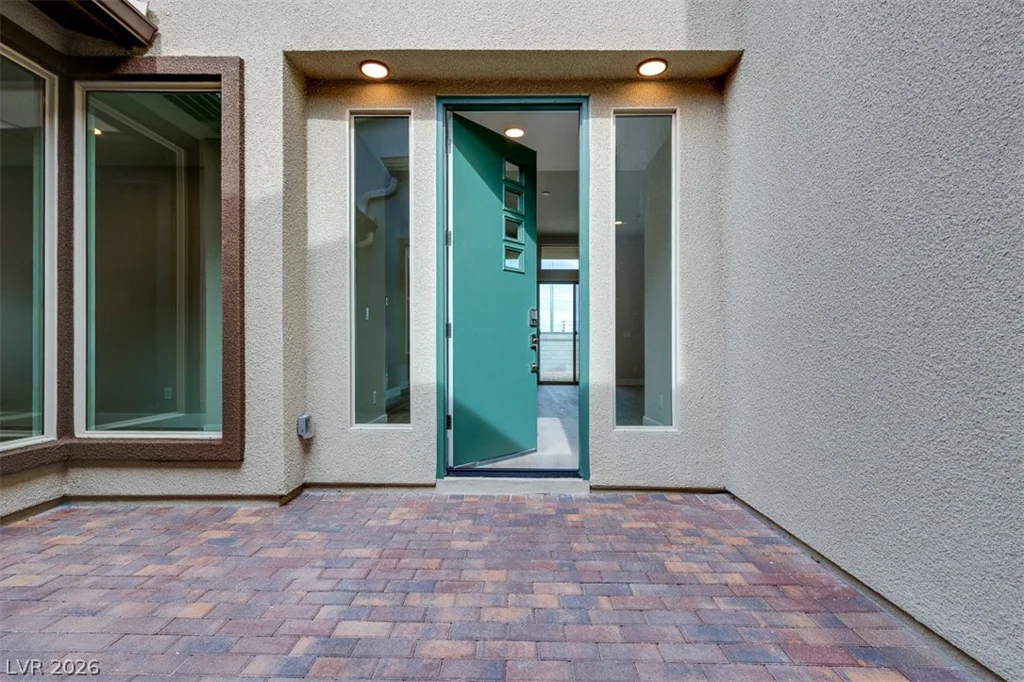 10324 Peako Hills, Las Vegas, NV 89166