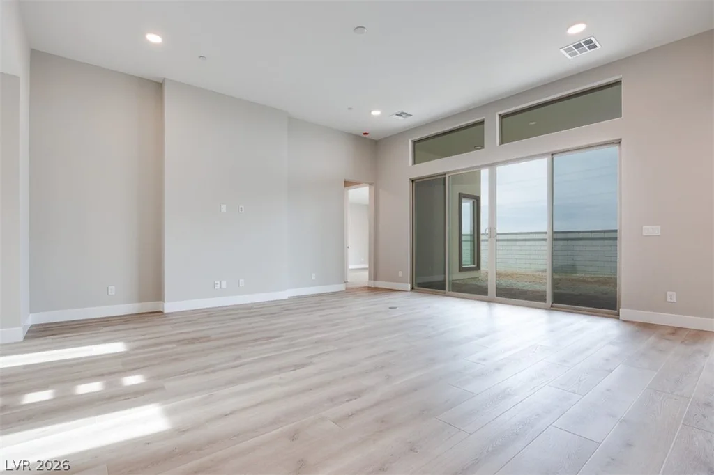 10324 Peako Hills, Las Vegas, NV 89166
