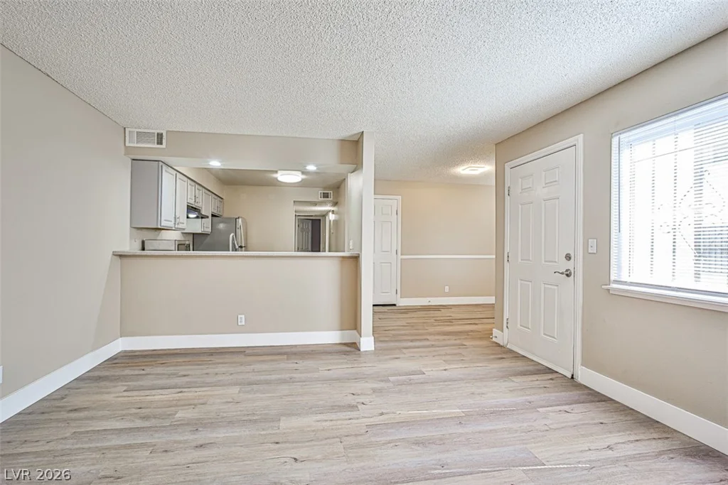 4348 Tara, Las Vegas, NV 89102