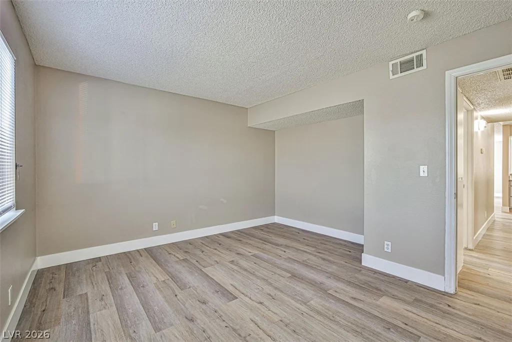 4348 Tara, Las Vegas, NV 89102