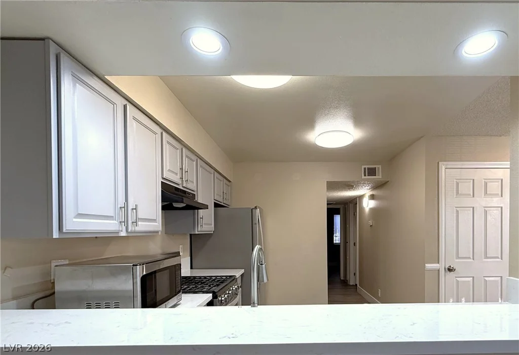4348 Tara, Las Vegas, NV 89102