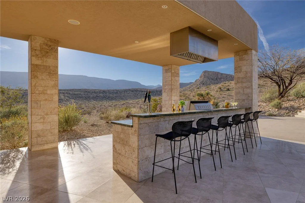 36 Quiet Moon, Las Vegas, NV 89135