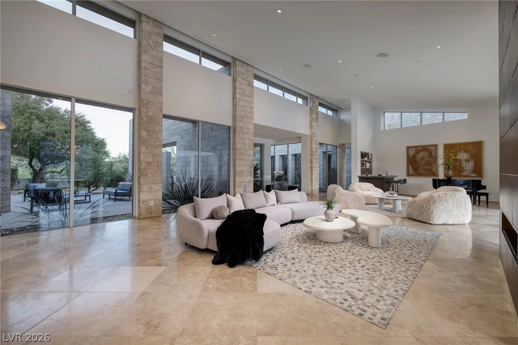 36 Quiet Moon, Las Vegas, NV 89135