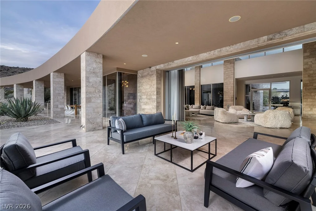 36 Quiet Moon, Las Vegas, NV 89135