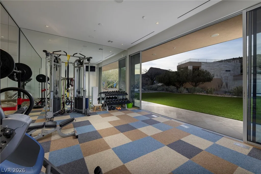 36 Quiet Moon, Las Vegas, NV 89135