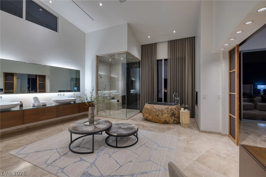 36 Quiet Moon, Las Vegas, NV 89135