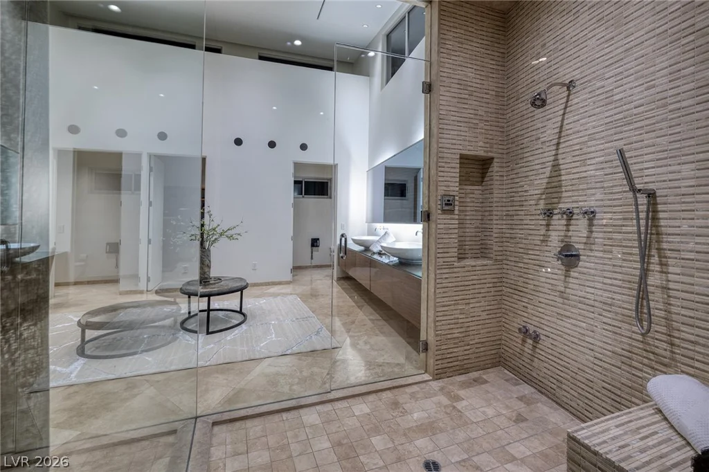 36 Quiet Moon, Las Vegas, NV 89135