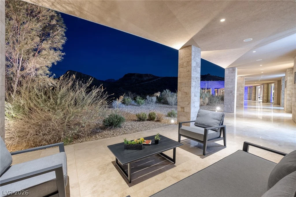 36 Quiet Moon, Las Vegas, NV 89135
