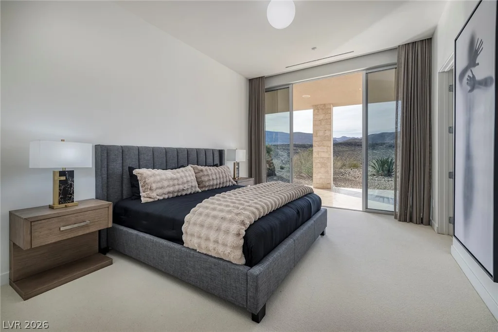 36 Quiet Moon, Las Vegas, NV 89135