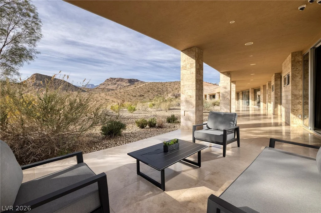 36 Quiet Moon, Las Vegas, NV 89135
