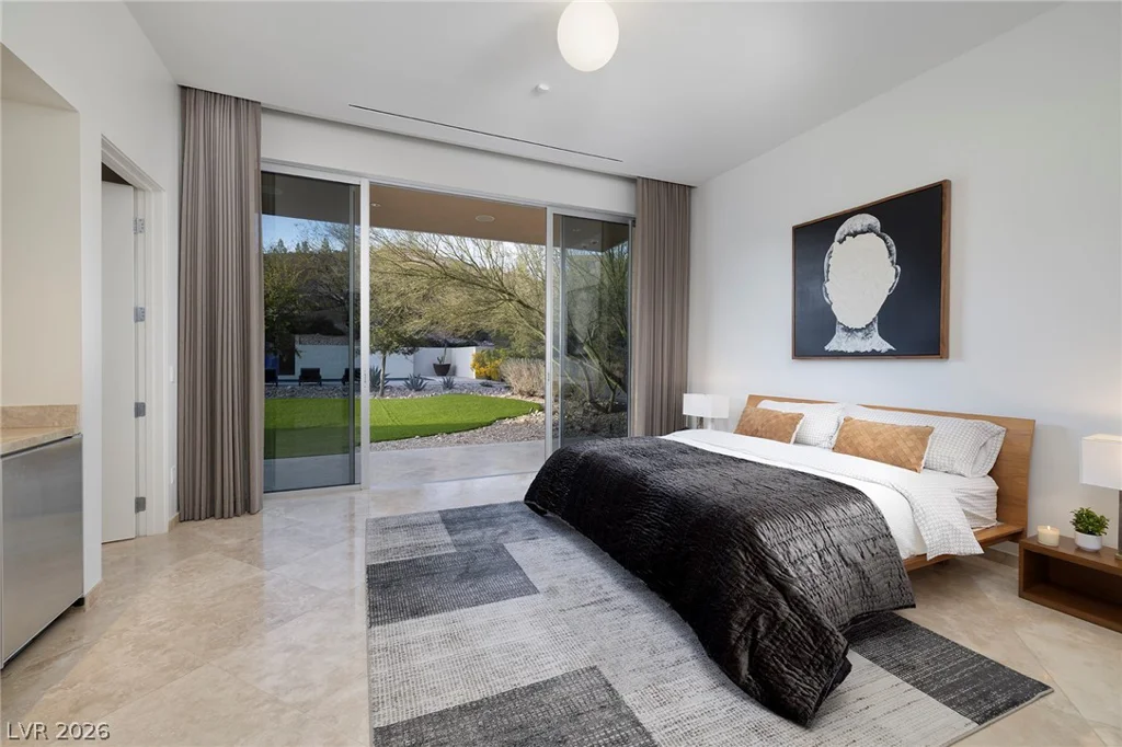 36 Quiet Moon, Las Vegas, NV 89135