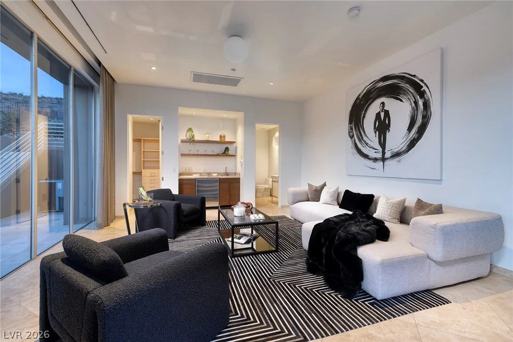 36 Quiet Moon, Las Vegas, NV 89135