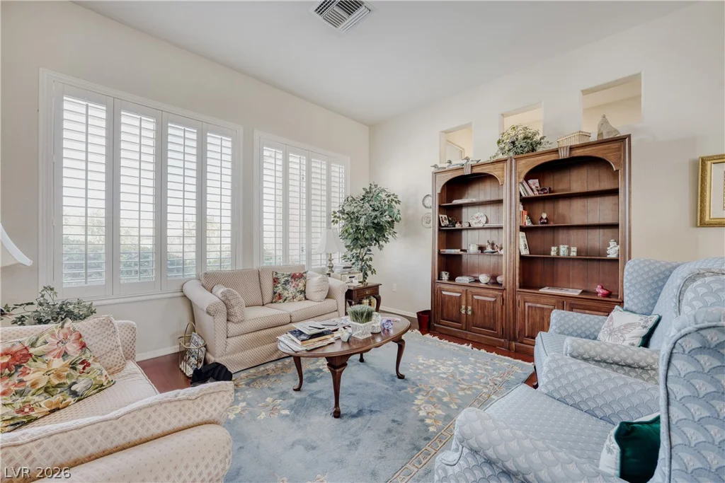 10716 Grand Cypress, Las Vegas, NV 89134