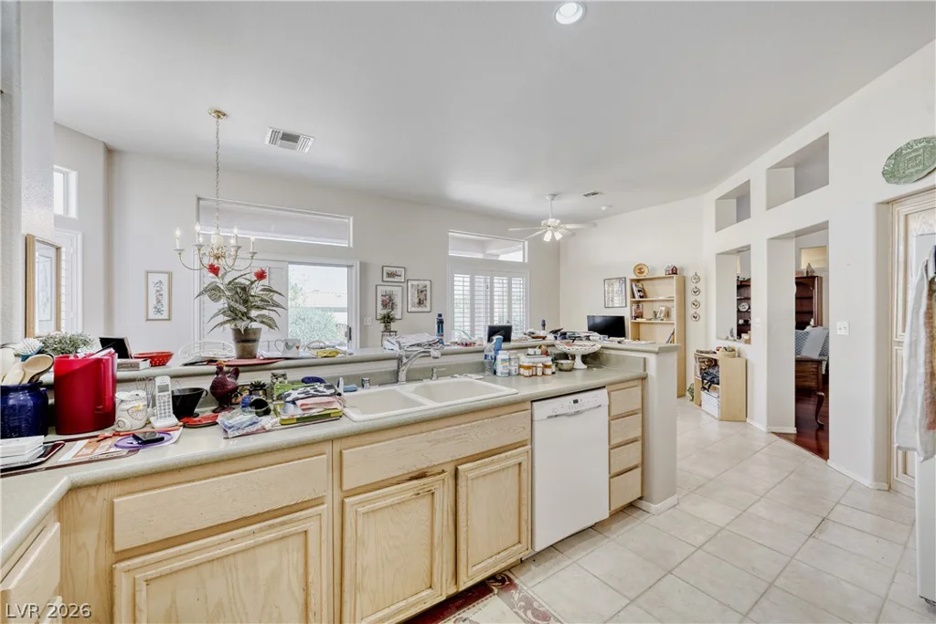10716 Grand Cypress, Las Vegas, NV 89134