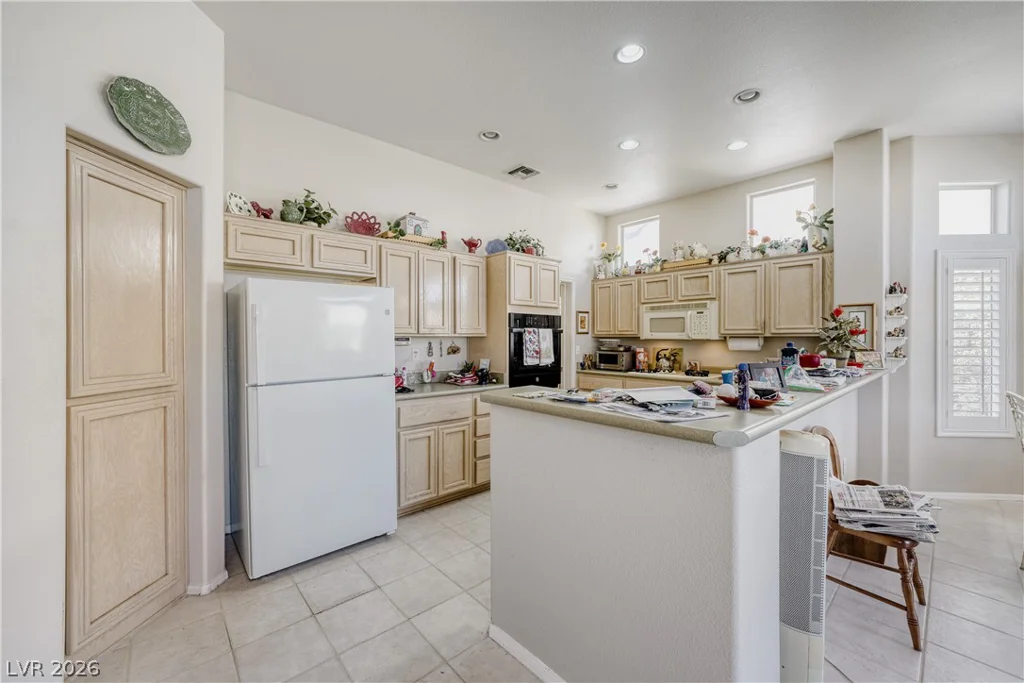 10716 Grand Cypress, Las Vegas, NV 89134