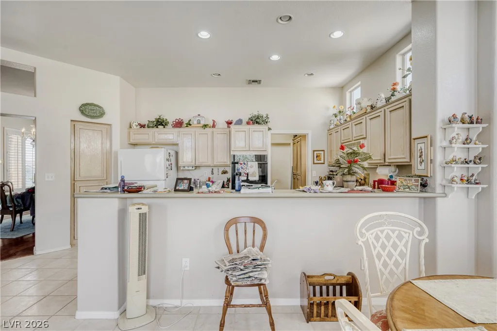 10716 Grand Cypress, Las Vegas, NV 89134