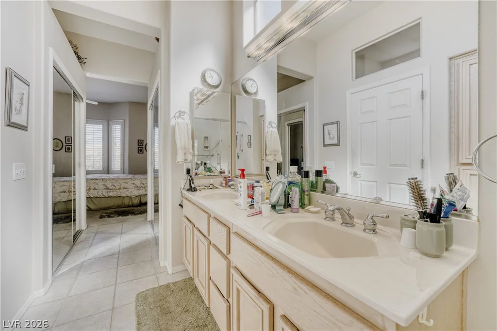 10716 Grand Cypress, Las Vegas, NV 89134