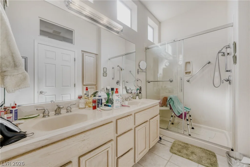 10716 Grand Cypress, Las Vegas, NV 89134