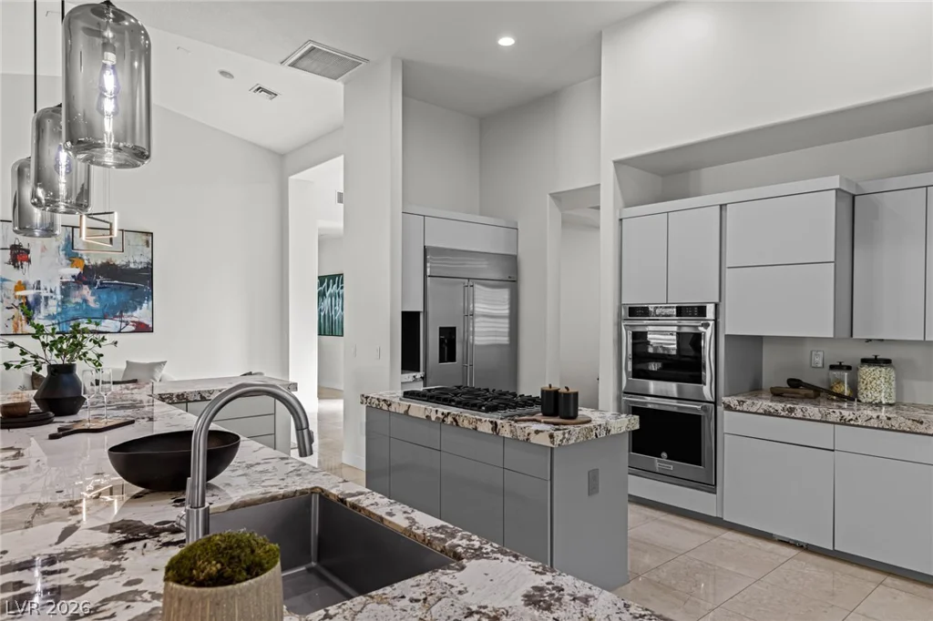 10968 Tranquil Waters, Las Vegas, NV 89135