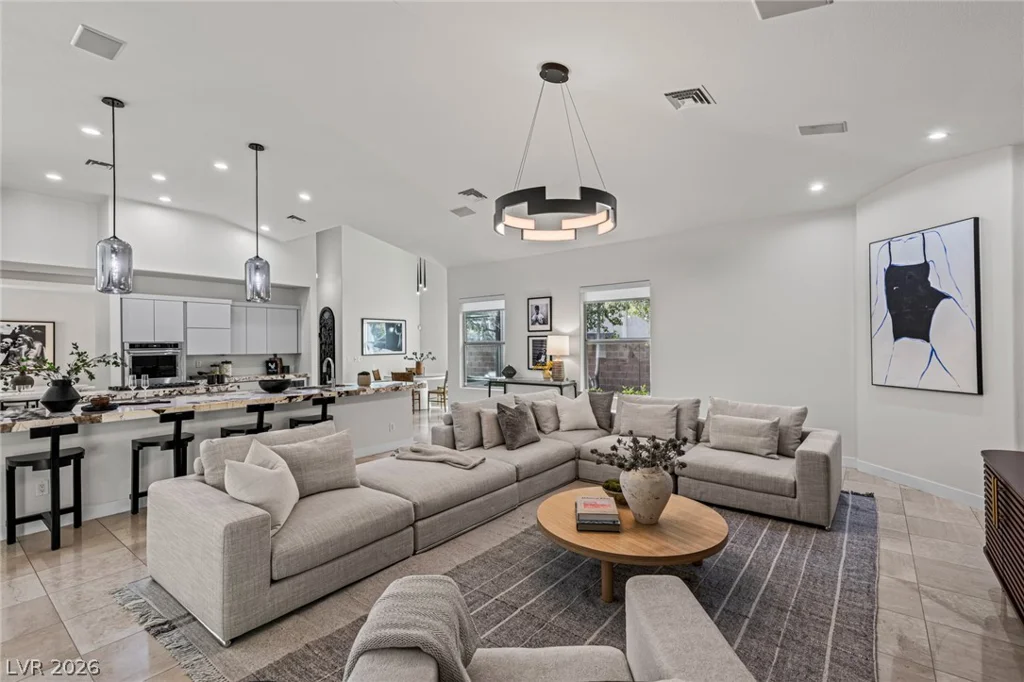 10968 Tranquil Waters, Las Vegas, NV 89135