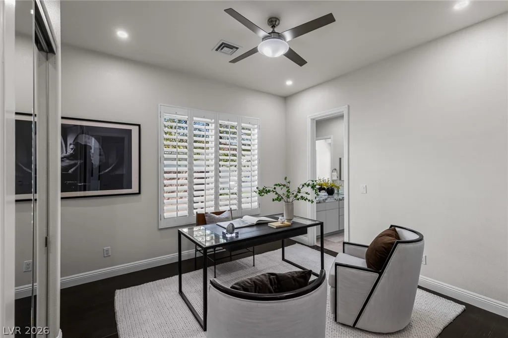 10968 Tranquil Waters, Las Vegas, NV 89135