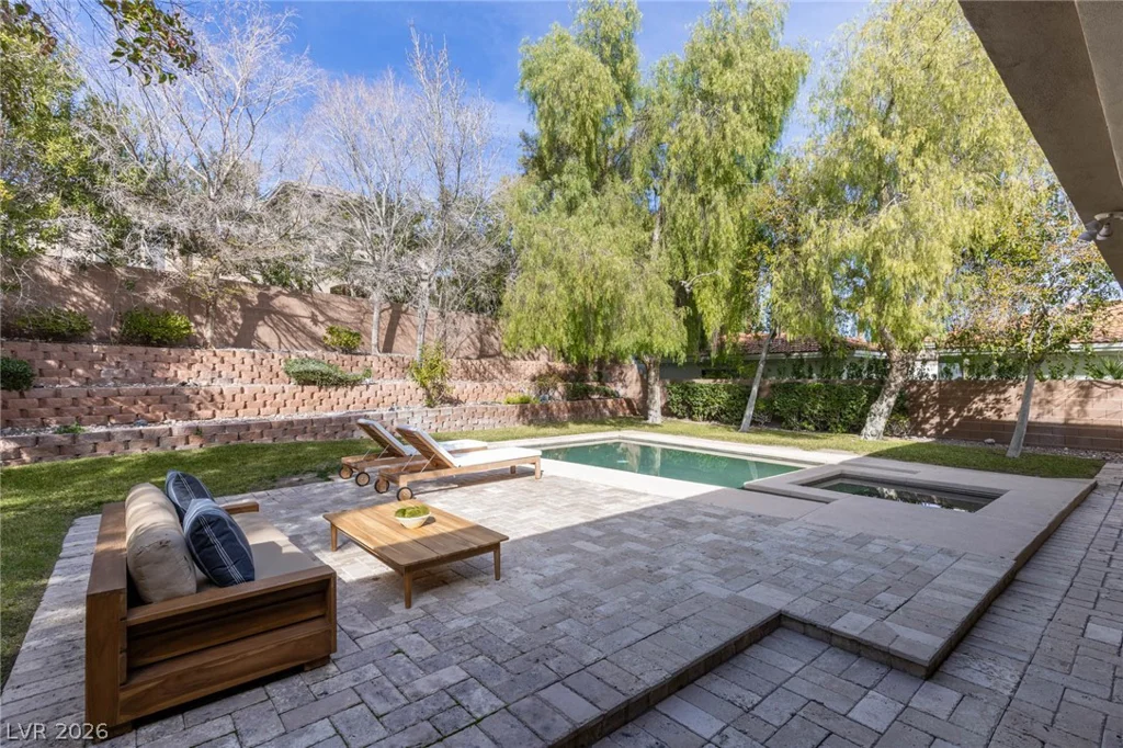 10968 Tranquil Waters, Las Vegas, NV 89135