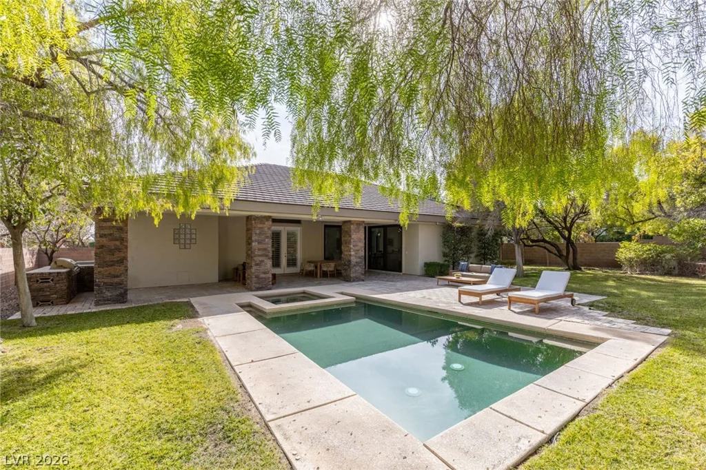10968 Tranquil Waters, Las Vegas, NV 89135
