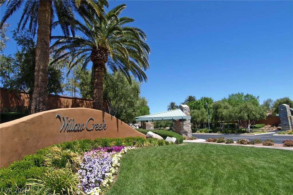 10968 Tranquil Waters, Las Vegas, NV 89135