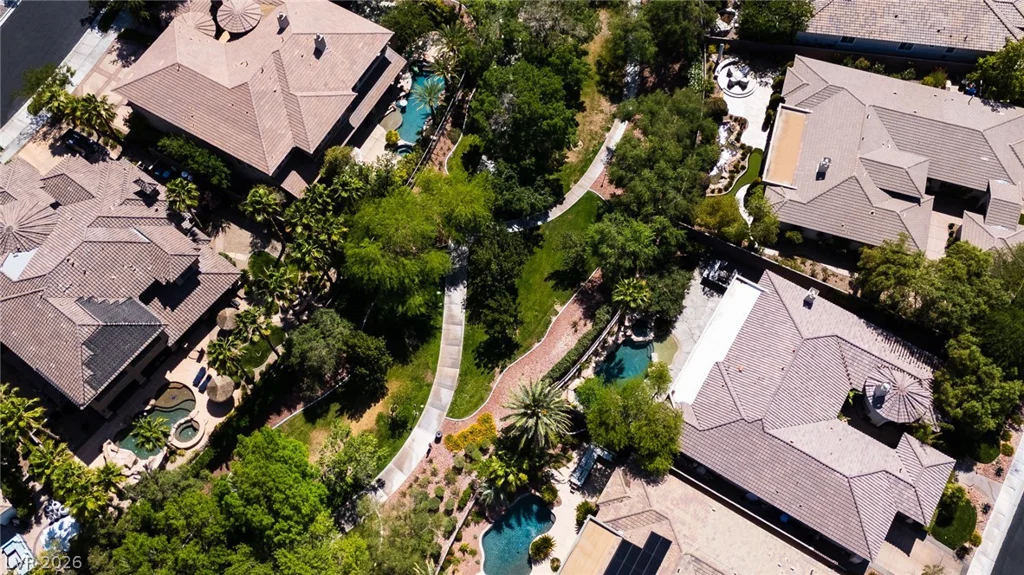 10968 Tranquil Waters, Las Vegas, NV 89135