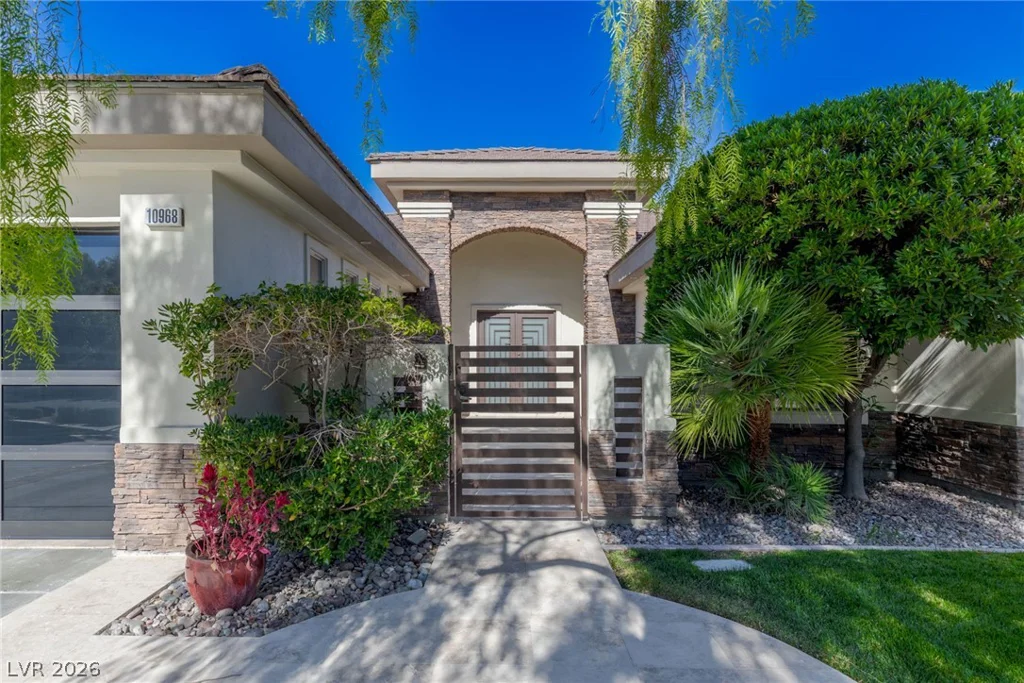 10968 Tranquil Waters, Las Vegas, NV 89135