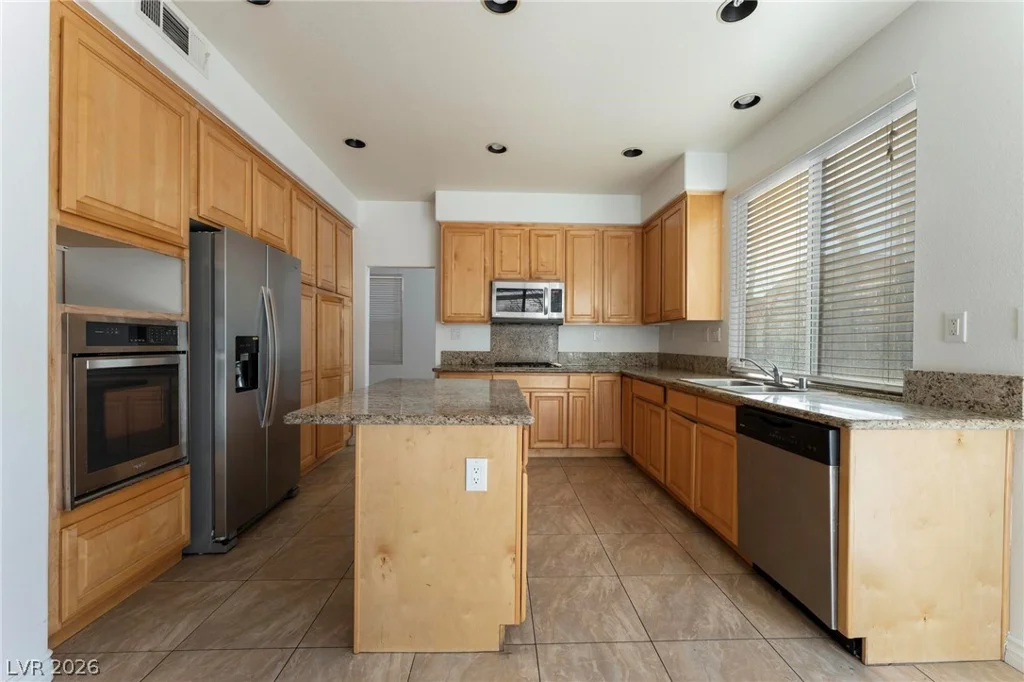 4741 Blue Moon, Las Vegas, NV 89147