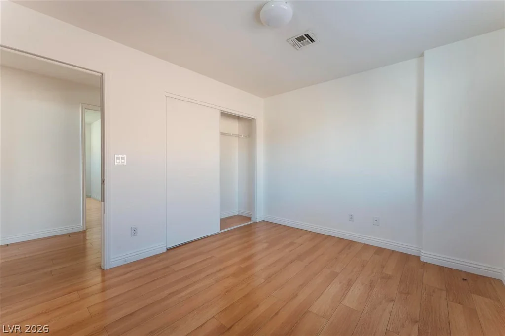 4741 Blue Moon, Las Vegas, NV 89147