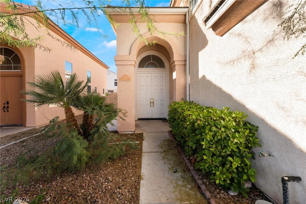 4741 Blue Moon, Las Vegas, NV 89147