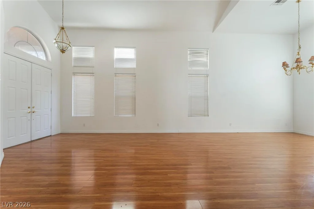 4741 Blue Moon, Las Vegas, NV 89147